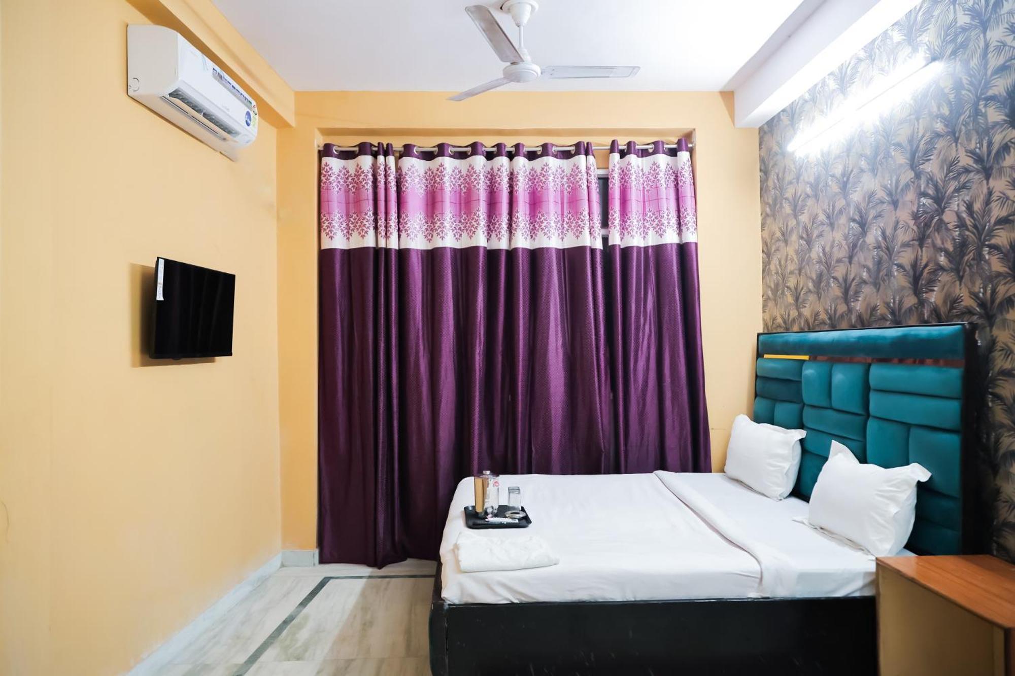 Mannat Stay Hotel - Laxmi Nagar Nueva Delhi Exterior foto